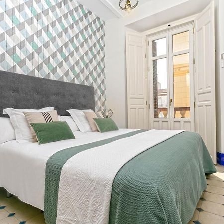Genteel Home Cervantes Málaga Eksteriør billede